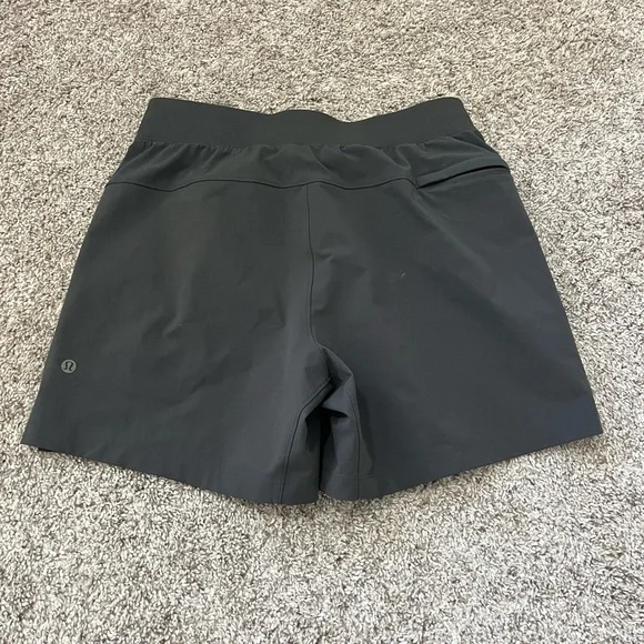 Lululemon Charcoal Men's Athletic Shorts - Picture 2 of 9